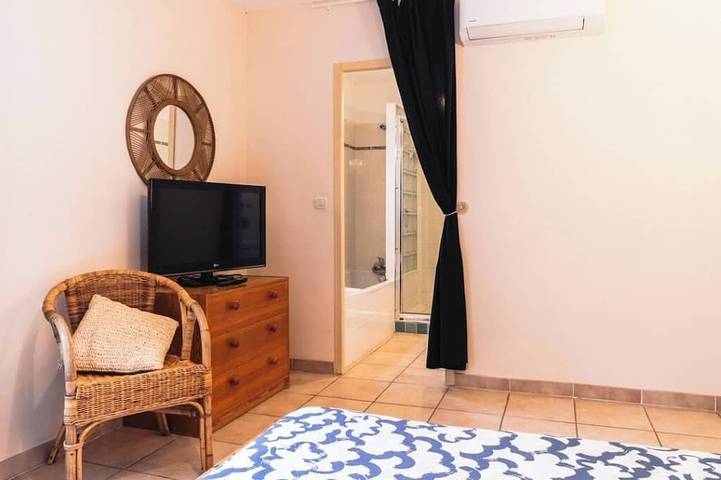 Location de vacances pour 4 personnes, avec terrasse et jardin à Escales - 3