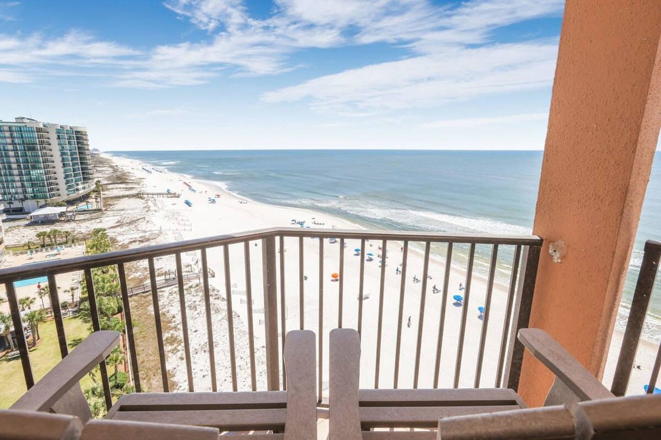 Entire apartment, Broadmoor 1101: Beach views from every room in Orange Beach, Baldwin County
