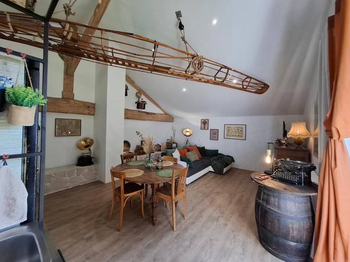 Location de vacances pour 4 personnes, avec jardin ainsi que vue et balcon à Bussière-Galant - 2
