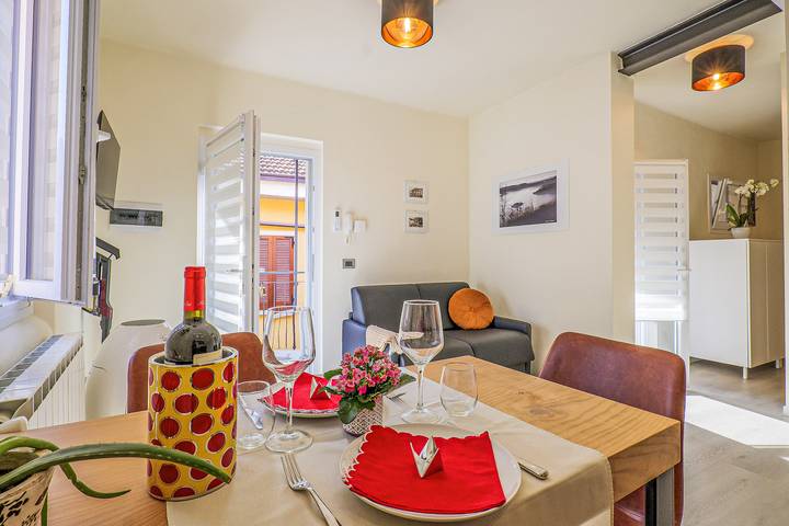Ferienwohnung für 3 Personen, mit Balkon in Omegna