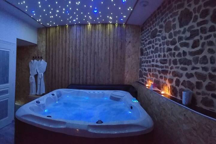 Location de vacances pour 2 personnes à Lonlay-l'Abbaye