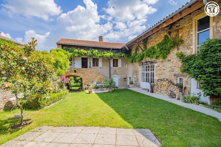 Gîte pour 2 personnes, avec Terrasse et Jardin