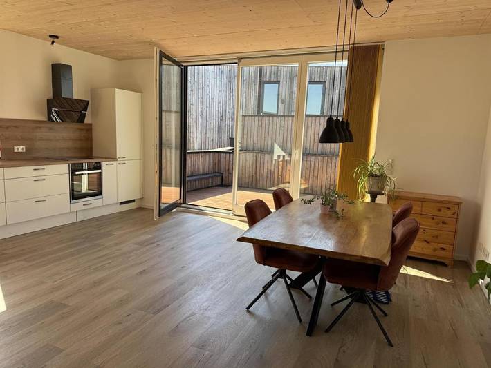 Ferienhaus für 4 Personen, mit Balkon und Terrasse sowie Garten