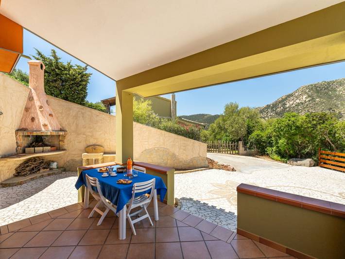 Location de vacances pour 6 personnes, avec terrasse et vue à Villasimius - 3