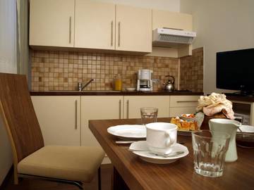 Cottage pour 4 personnes, avec terrasse et jardin à Illmitz
