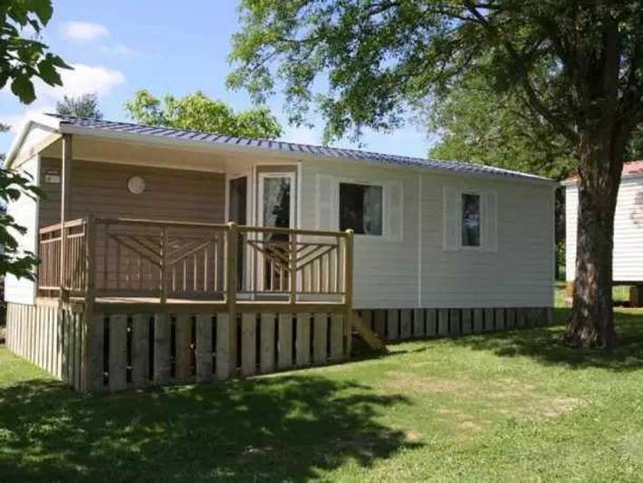 Location de vacances pour 8 personnes, avec Terrasse ainsi que Bassin pour enfant et Piscine à Thégra - 2