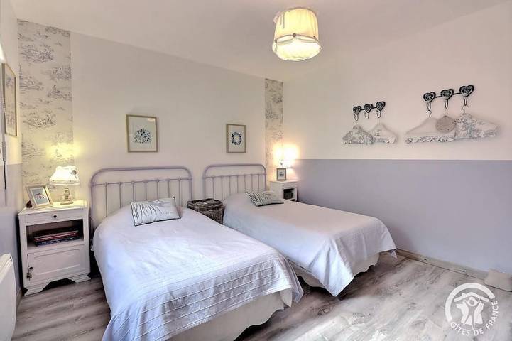 Location de vacances pour 4 personnes, avec terrasse et jardin à Corps-Nuds - 2