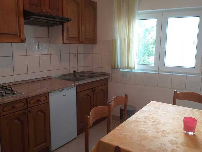 Gîte pour 3 personnes, avec balcon à Tribunj - 3