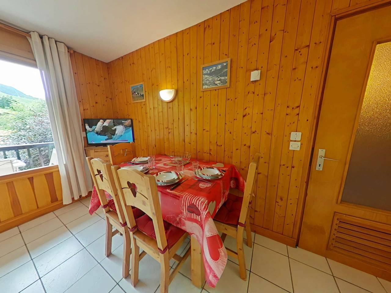 Apartamento entero, Apartamento céntrico, 4 plazas, balcón con vista, cercano a pistas in Chinaillon, Le Grand-Bornand