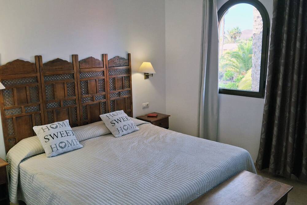 Ganze Wohnung, Apartment Gardenia, Oasis Tamarindo, 2 Pools, Palmengarten, Meerblick, in Oasis Tamarindo, La Oliva