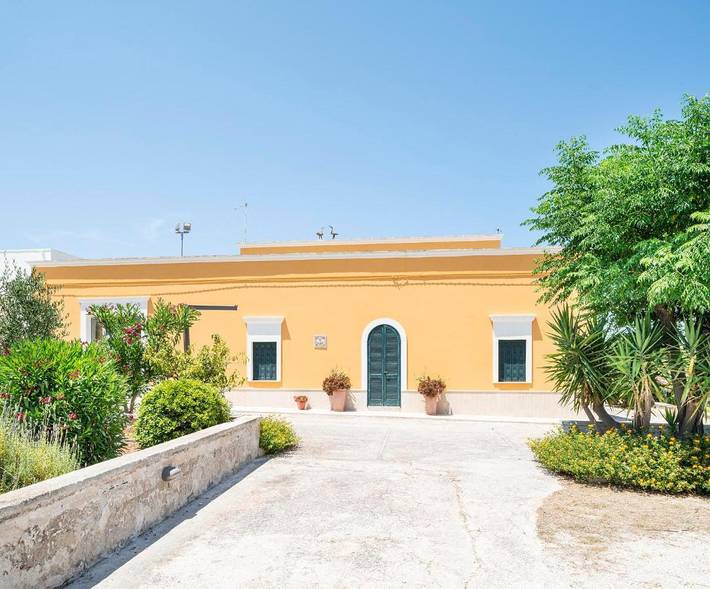 Villa per 4 persone, con giardino e panorama a Monopoli