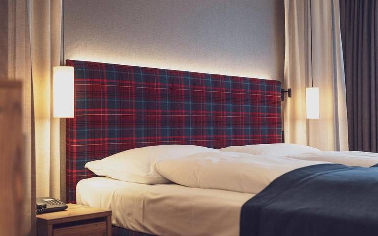 Hôtel pour 2 personnes, avec sauna ainsi que jardin et piscine