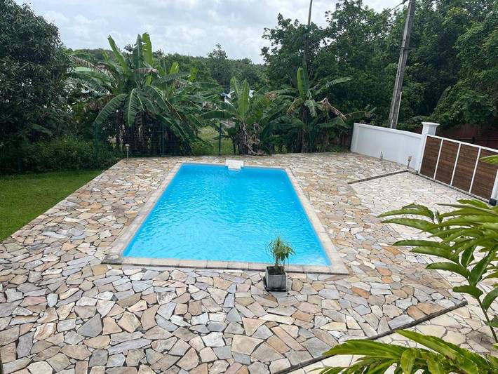 Appartement de vacances pour 2 personnes, avec piscine et terrasse