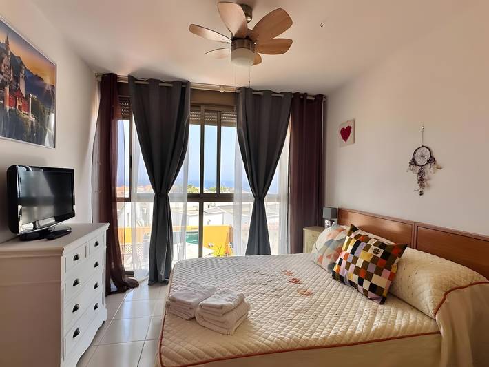 Vacation Home 'Romantic Gateway By The Sea' with Sea View, Private Terrace and Wi-Fi