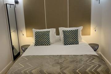 Villa pour 14 Personnes dans Coupvray, Seine-et-Marne, Photo 1