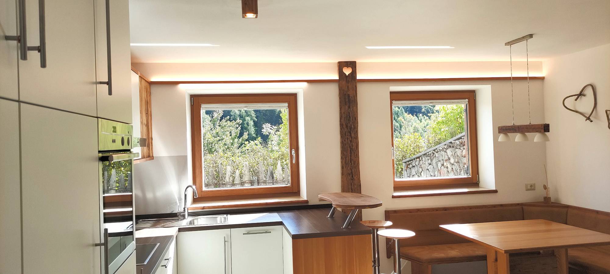 Entire apartment, Holiday Apartment 'Aschnerhof Auf'm Egg' with Mountain View, Private Terrace and Wi-Fi in Longomoso - Lengmoos, Sarntal Alps