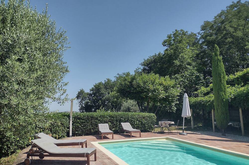 Casa Alta - 4 Bedroom Stunning Views and Villa with Pool in Medieval  Hill Town in Sant'Angelo in Pontano, Macerata Provinz