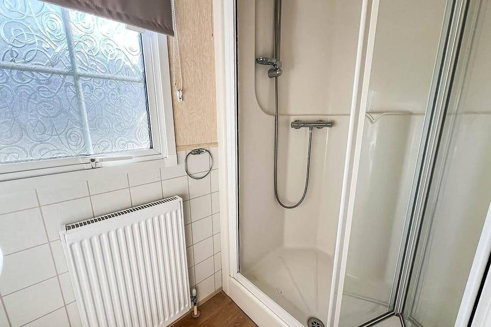 6 berth dog friendly caravan in Hunstanton, minutes from the beach ref 13013L in Hunstanton, Norfolk Coast