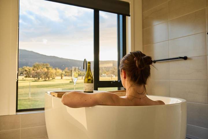 Villa pour 8 personnes, avec jardin et jacuzzi dans Victoria