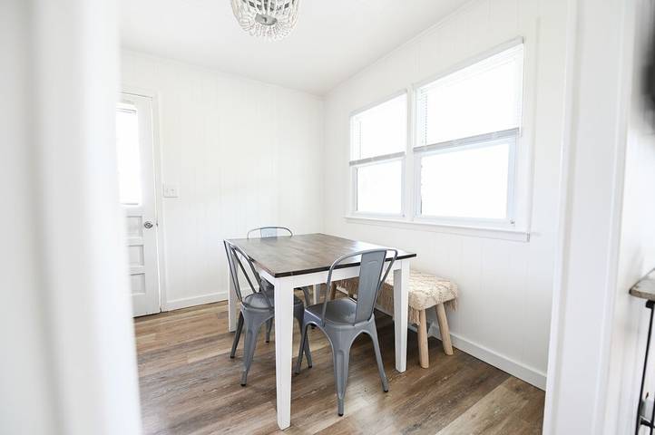 Vacation rental for 6 people, with terrace and yard, with pets in Morehead City