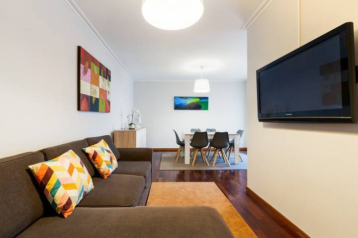 Apartamento de vacaciones para 4 personas, con balcón y piscina - 1