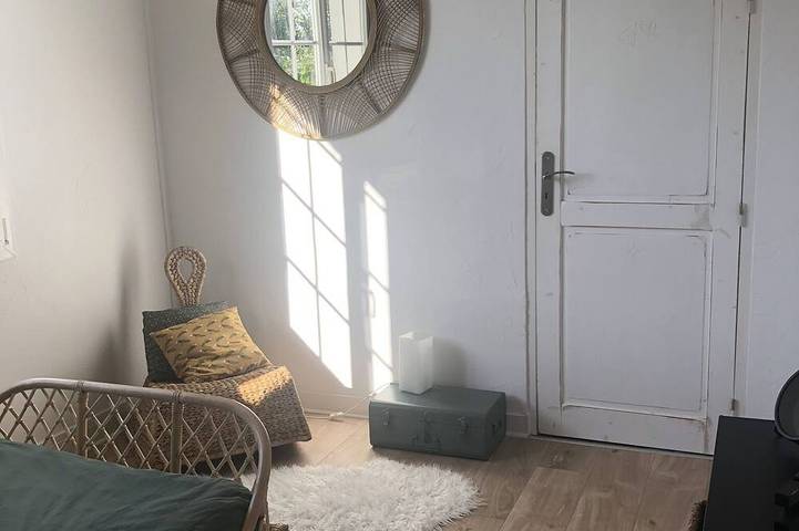 Location de vacances pour 5 personnes, avec jardin et terrasse à Port-des-Barques - 4