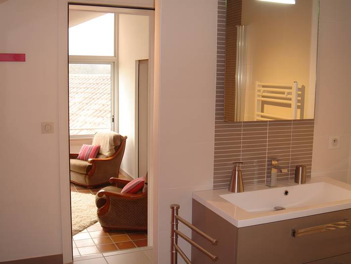Location de vacances pour 4 personnes, avec jardin à Rochechouart - 3