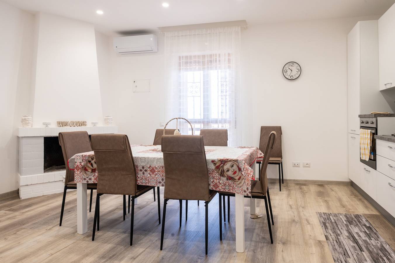 Villa 'Carola Primo Piano' mit Gemeinschaftspool, Wlan und Klimaanlage in Torre Colonna-Sperone, Altavilla Milicia