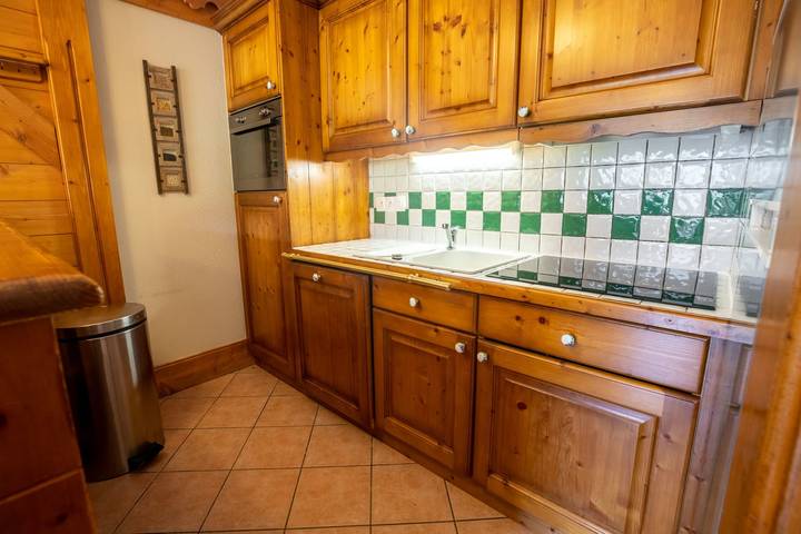 Gîte pour 6 personnes, avec balcon et piscine dans Meribel Village - 2