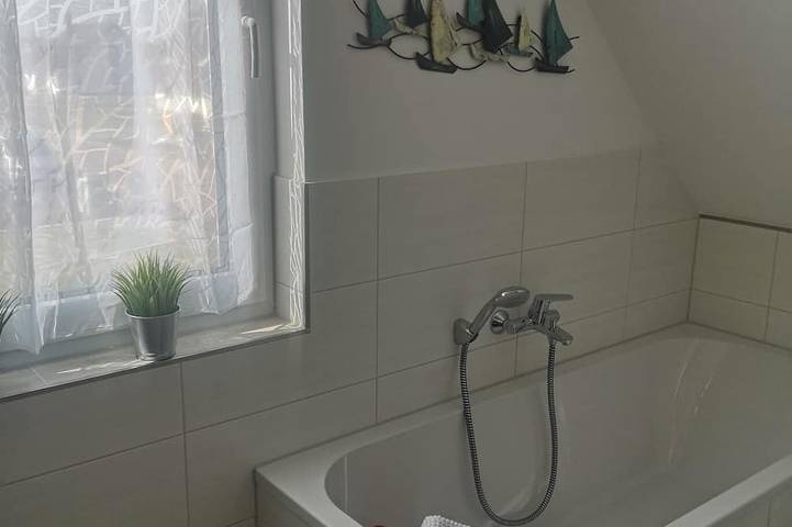 Ferienhaus für 6 Personen, mit Garten und Terrasse sowie Sauna in Poseritz - 4