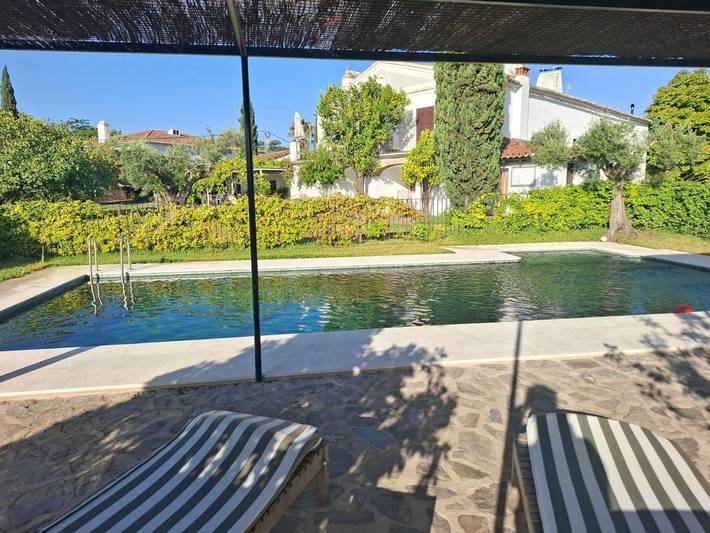 Chalet para 3 personas, con Terraza y Jardín además de Piscina y Vistas en Comarca de Trujillo