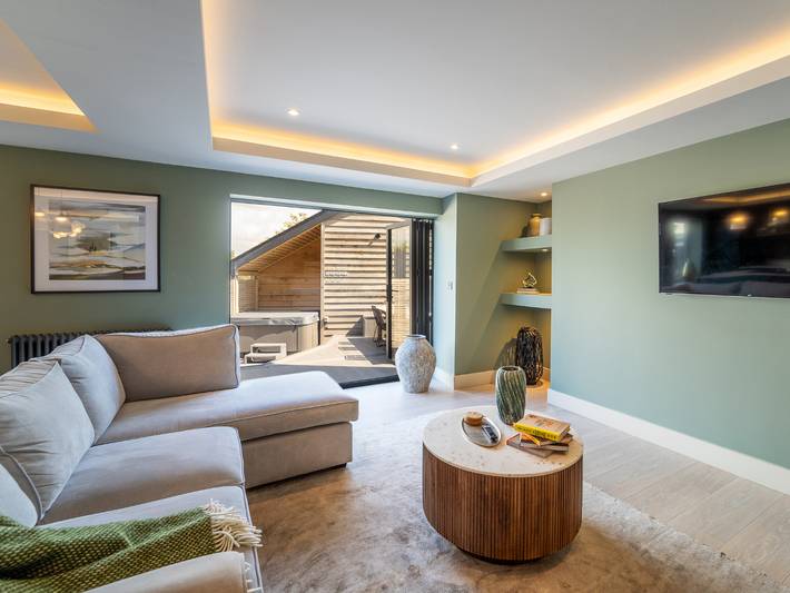 Cottage for 6 people, with garden and hot tub on the Isle of Anglesey