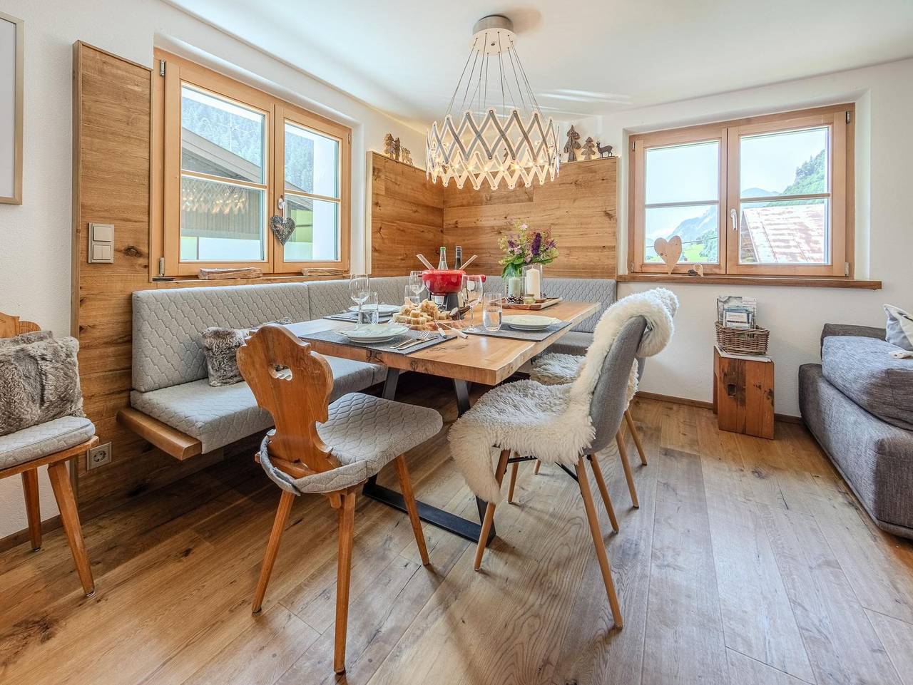 Ganze Ferienwohnung, Alpin Chalet Kern - Appartement/Fewo, Dusche, Wc, 3 Schlafräume in Klösterle, Arlberg