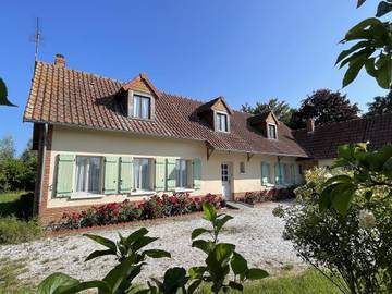 Gîte pour 10 personnes, avec jardin et terrasse à Ponthoile