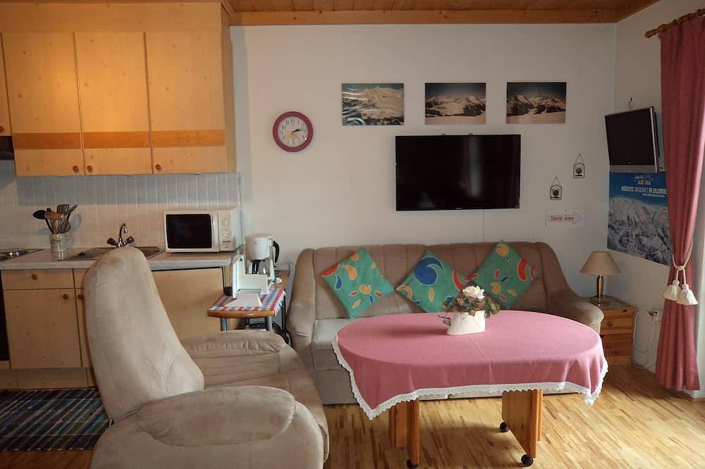 Ganze Wohnung, Exklusive 2 Zimmer-Nichtraucher-Ferienwohnung im Skigebiet auf 1700m, Tiefgarage in Hochkrimml, Krimml