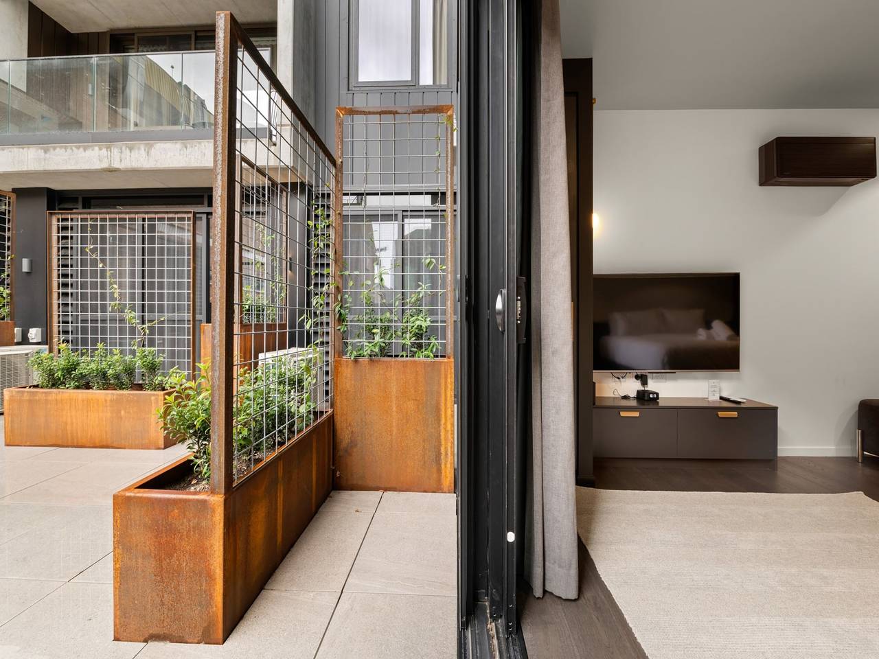 Ganze Wohnung, Makellos sauberes Braddon Studio mit barrierefreiem Badezimmer in North Canberra, Canberra