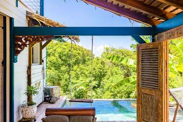 Villa pour 2 personnes, avec vue ainsi que piscine et jardin en Guadeloupe