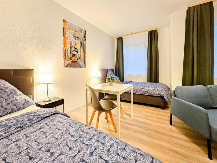 Ferienwohnung für 2 Personen, mit Balkon in Solingen
