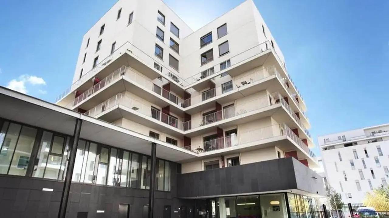 Hel ferielejlighed, Ferienwohnung für 2 Personen (23 m²) in Lyon in Lyon, Lyon region