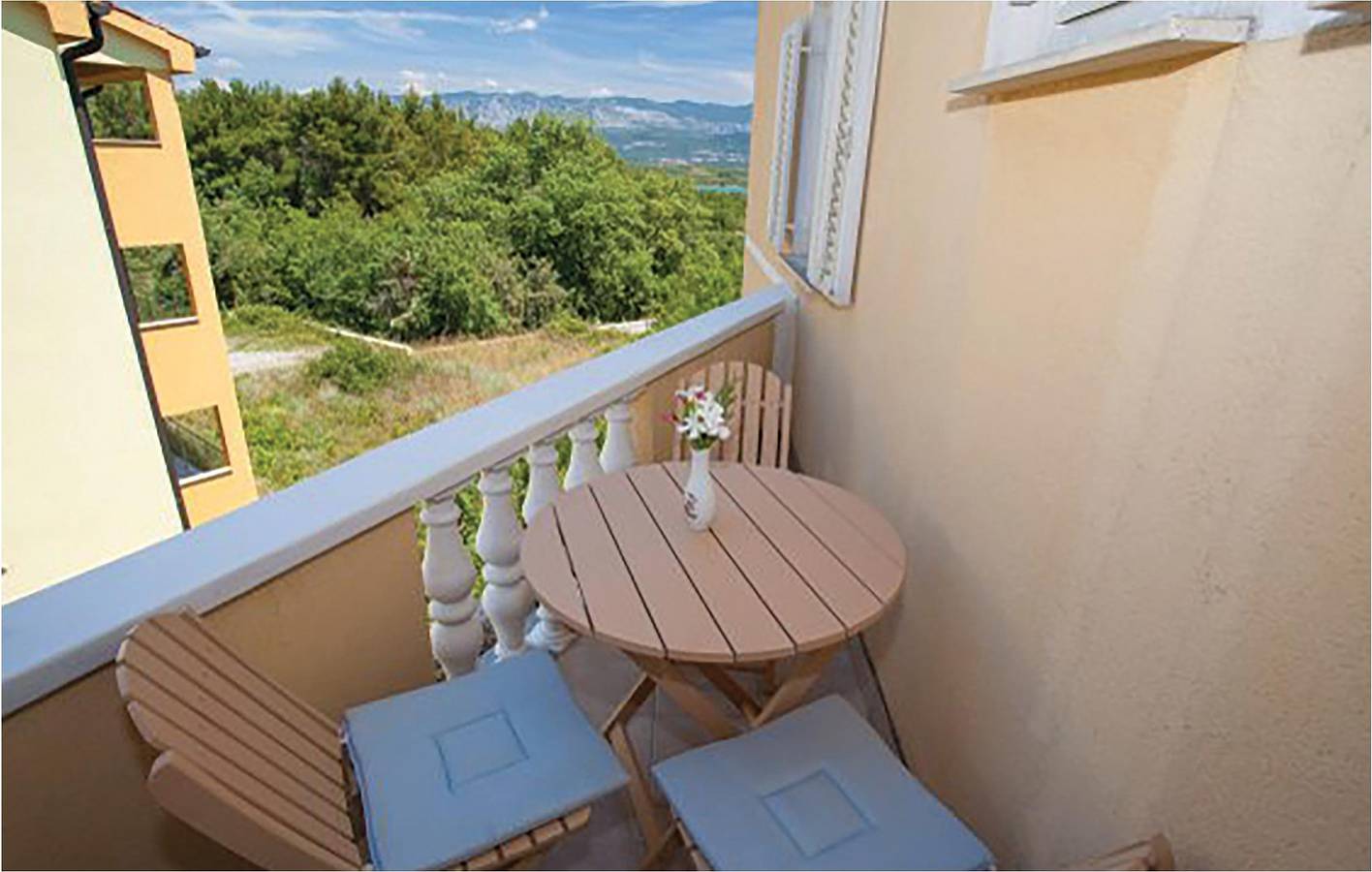 Ganze Ferienwohnung, Ferienwohnung für 4 Personen mit Terrasse in Cizici, Krk