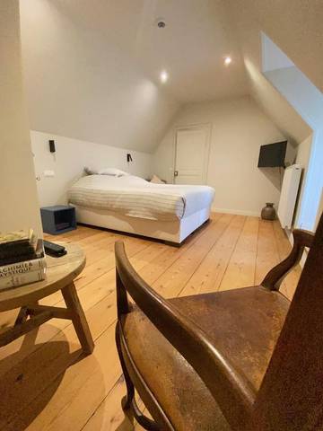 Chambre d’hôte pour 3 personnes, avec jardin à Oostkamp