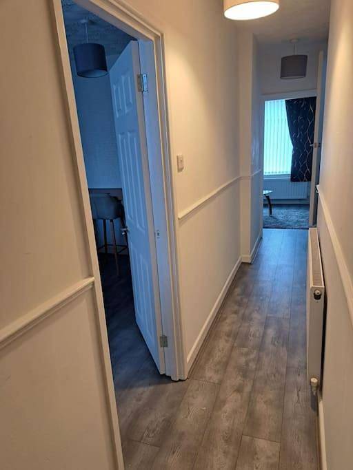 Gîte pour 4 personnes, avec terrasse à Merthyr Tydfil - 2