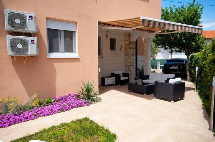 Ferienwohnung für 2 Personen, mit Garten in Novigrad