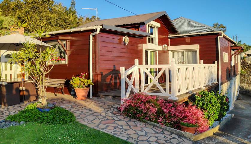 Chalet pour 4 personnes, avec jardin et terrasse