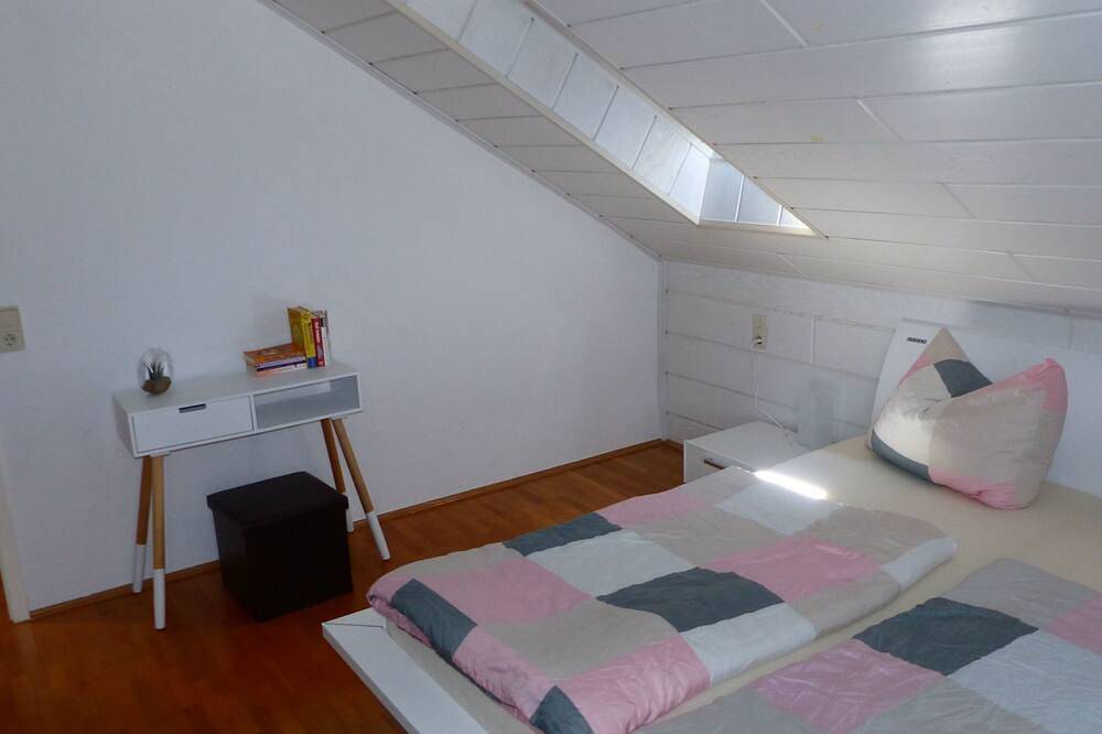 Ganze Wohnung, Apartmentmitausblick in Wörth am Rhein, Rheinebene