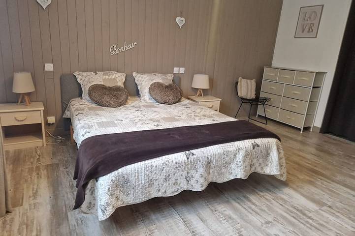 Location de vacances pour 10 personnes, avec balcon et jardin à Guchen - 3