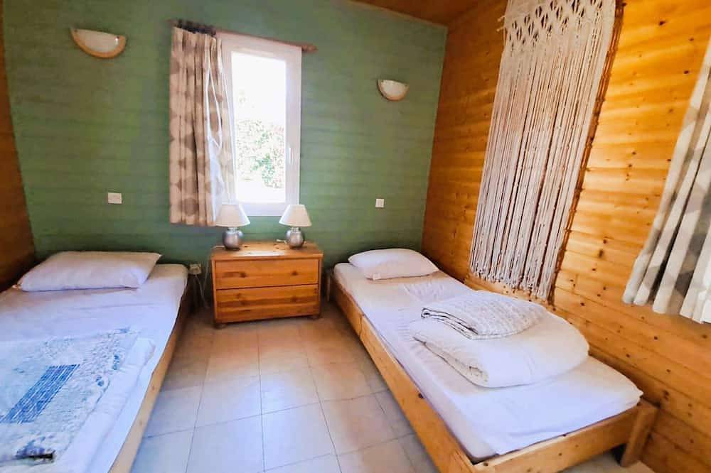 Gassin / Parc Oasis: California Style House For 4/6 People With Air Conditioning in Gassin, Mediterranean Coast (France)
