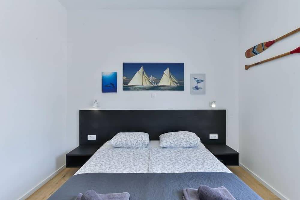 Ferienhaus Violet in Raslina, Šibenik-Knin