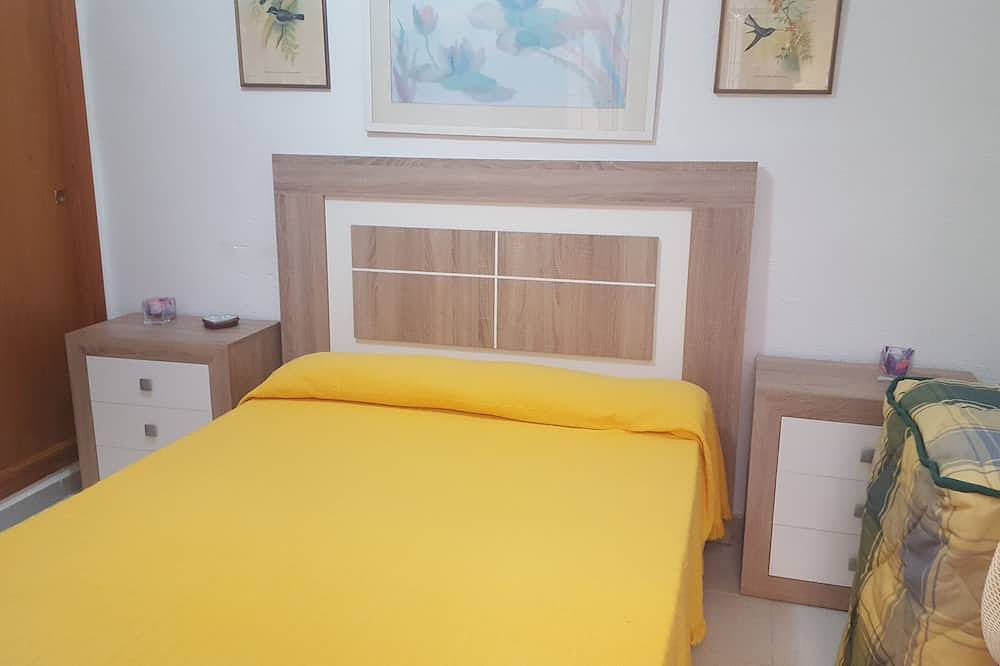 San Pedro Del Pinatar: very nice house with terrace and greenery in San Pedro del Pinatar, Costa Cálida