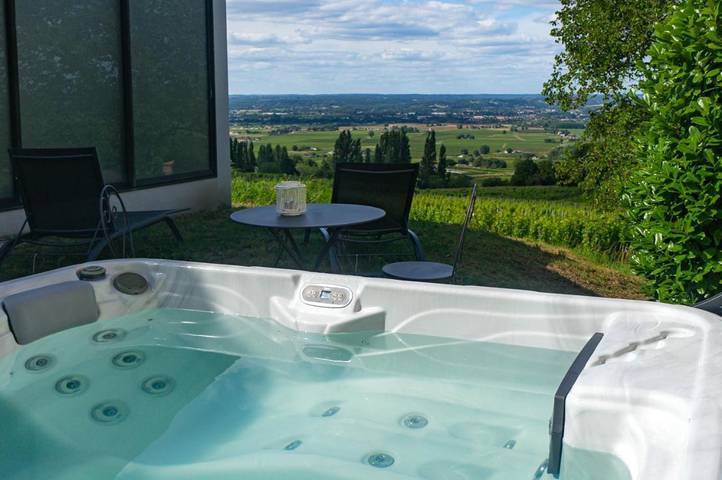 Chambre d’hôte pour 2 personnes, avec terrasse et jacuzzi à Monbazillac - 3